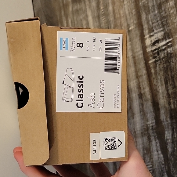 Tom's classic ash Canvas. Shoes. - Picture 5 of 6